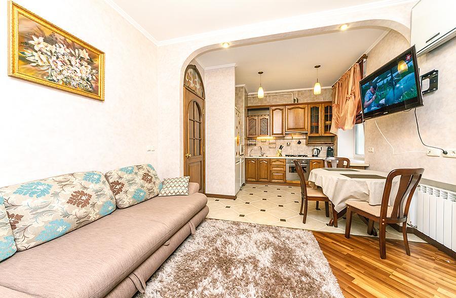 Amazing Two Beds In The Klovskiy Spusk Appartement Kiev Buitenkant foto