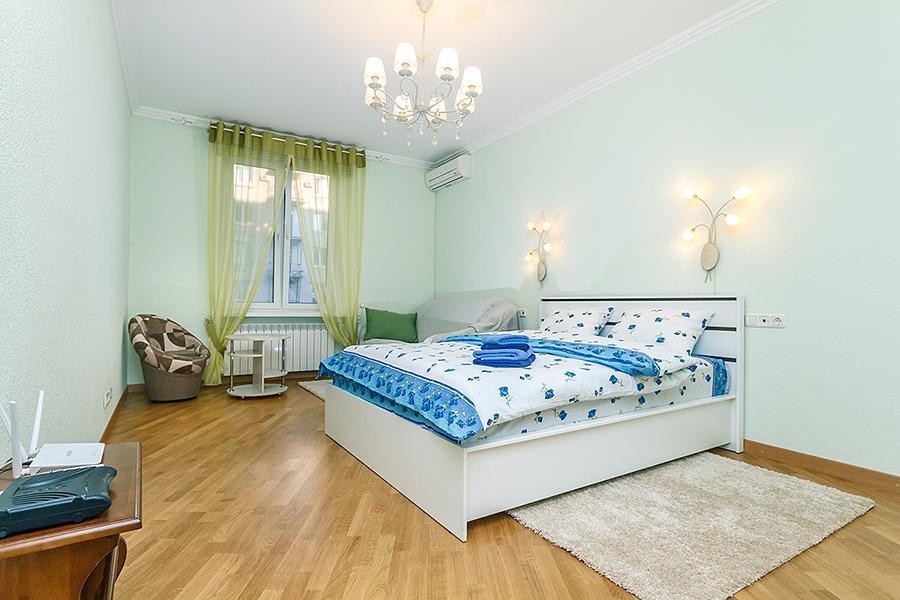 Amazing Two Beds In The Klovskiy Spusk Appartement Kiev Buitenkant foto
