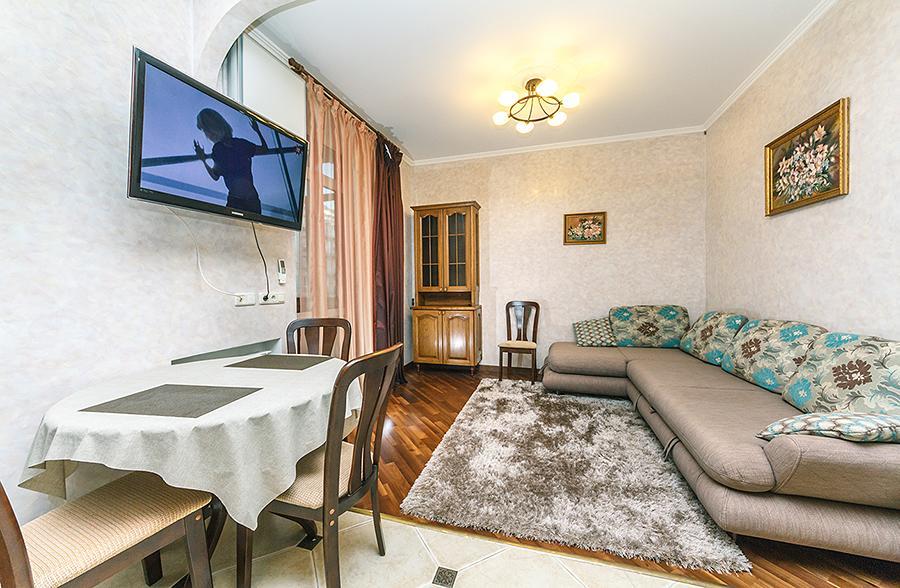 Amazing Two Beds In The Klovskiy Spusk Appartement Kiev Buitenkant foto